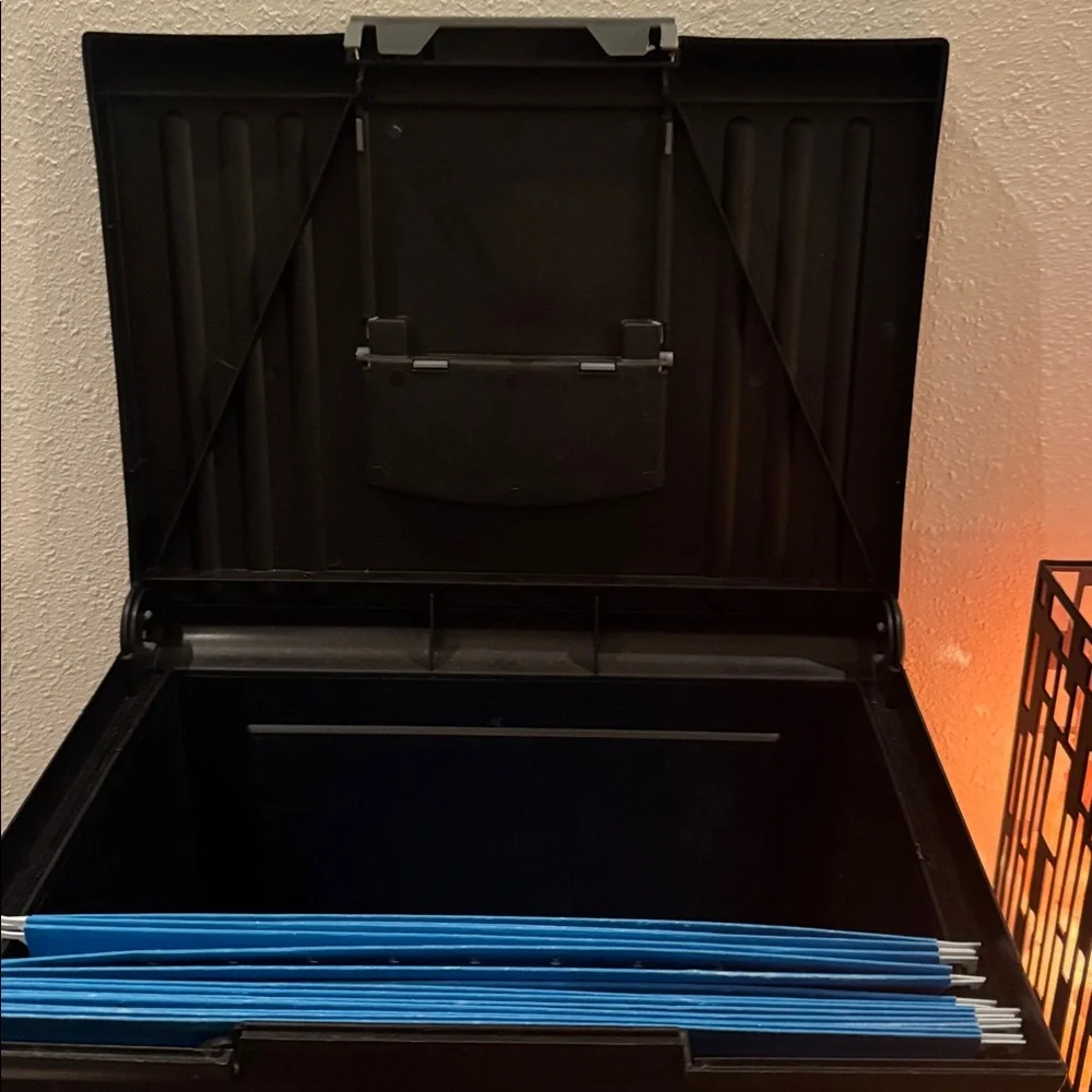 Plastic Portable File Box with File Hanging Folders and Manila file folders